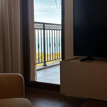 Riviera 3 * Варна